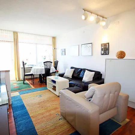 Apartment G10-007 *