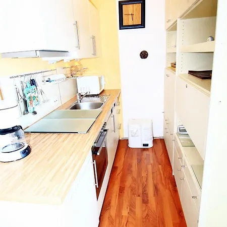 Apartment G10-007