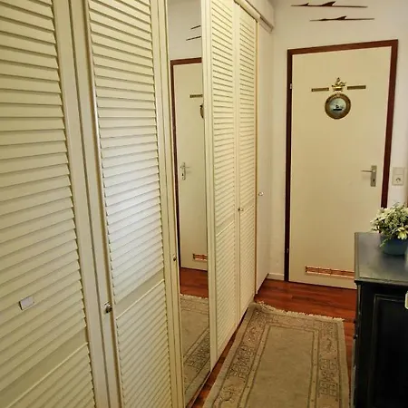 Apartment G10-007